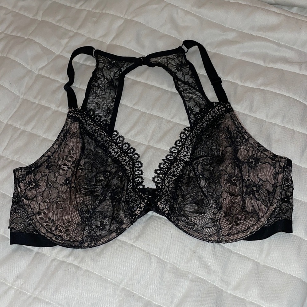 Victoria’s Secret Very Sexy Bra -EUC- Size 36DD